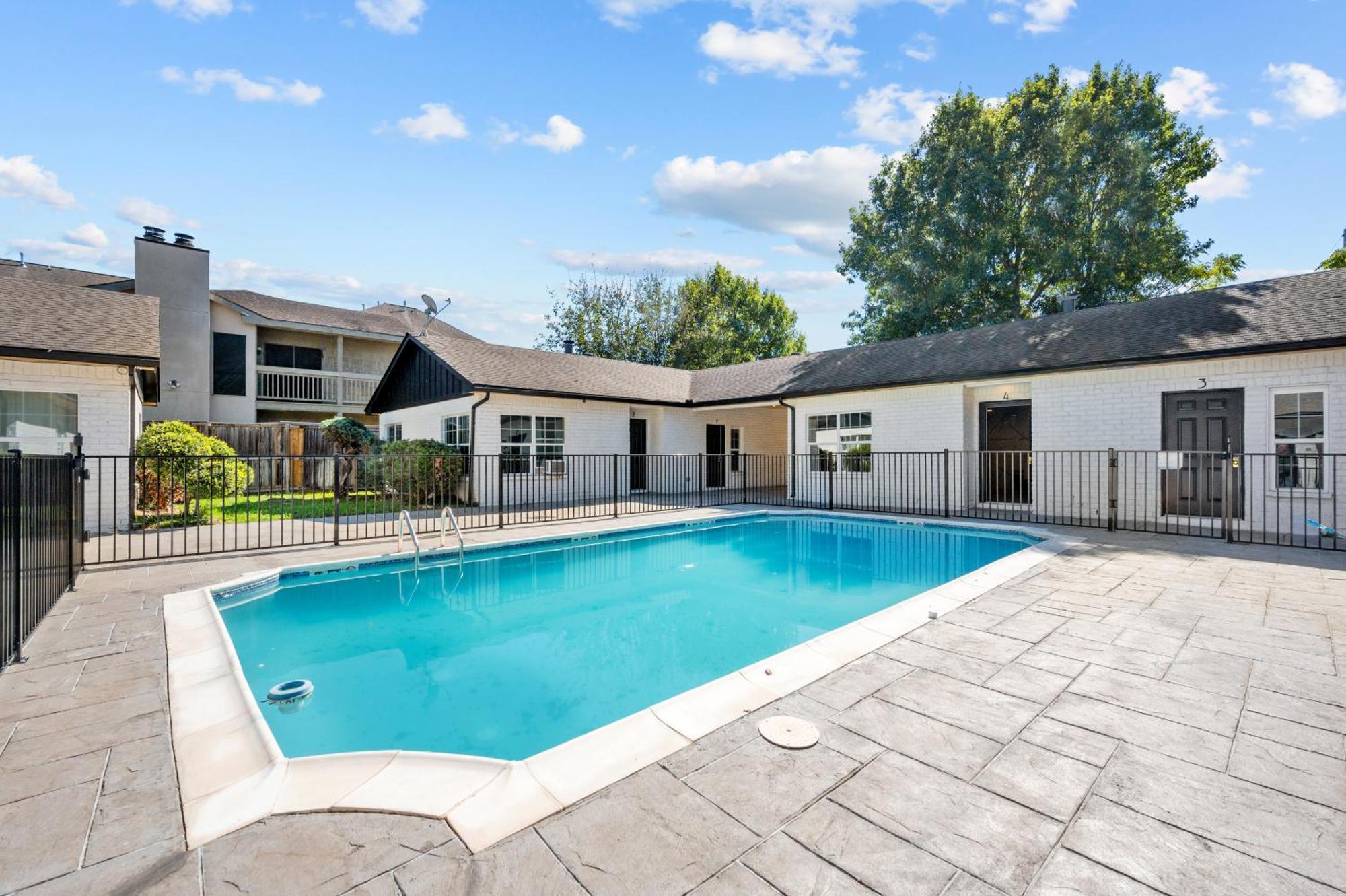 Spacious 1Br Galleria Apt With Pool & Free Park Houston Exterior photo