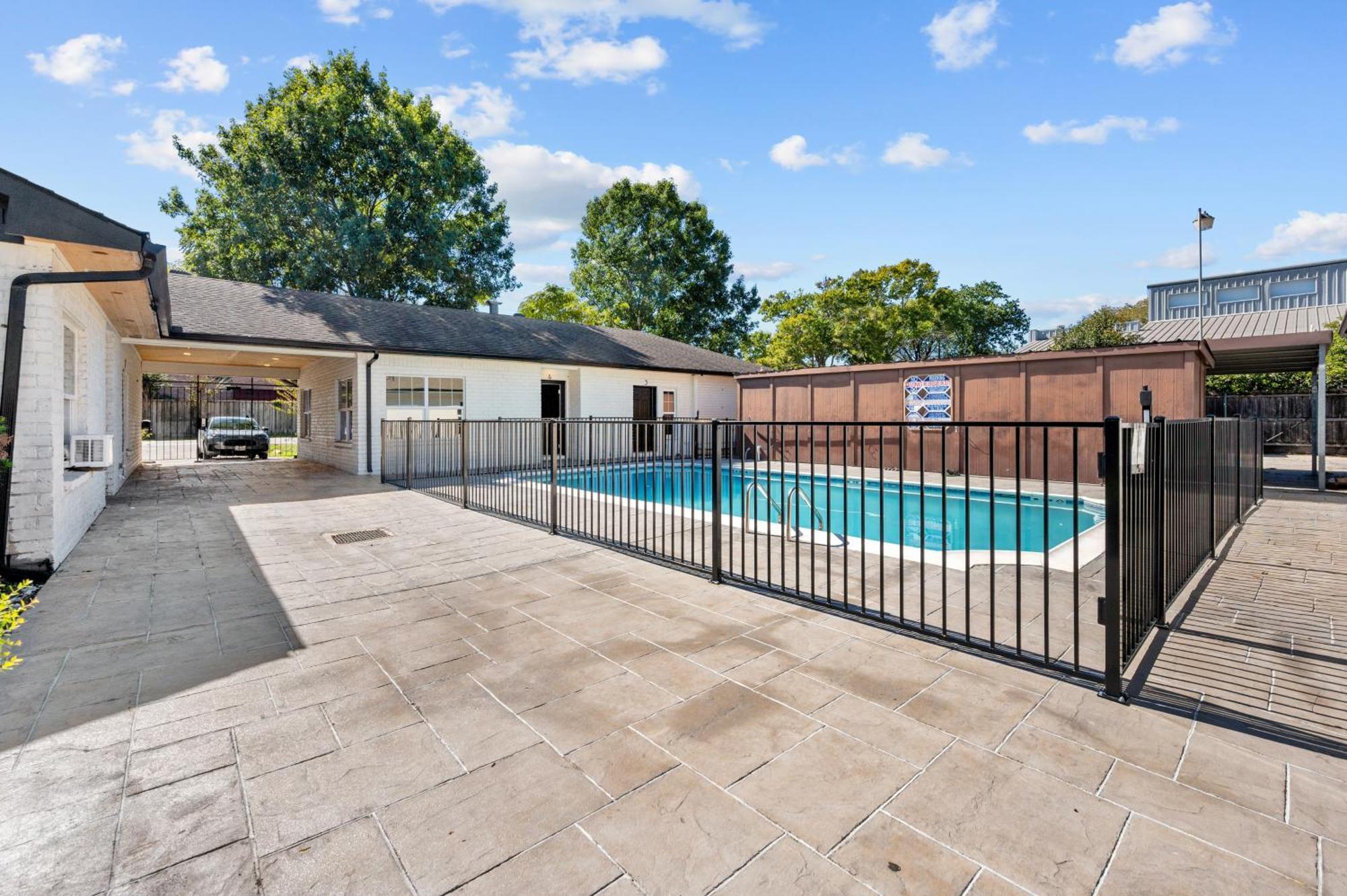 Spacious 1Br Galleria Apt With Pool & Free Park Houston Exterior photo